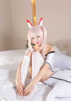 轻轻的解开少妇的乳罩_DVD迅雷电影在线